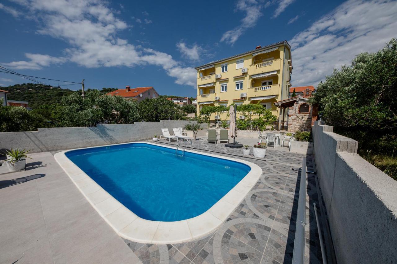 Casa Surya - Apartments With Sea View And Swimming Pool Barbat na Rabu Εξωτερικό φωτογραφία